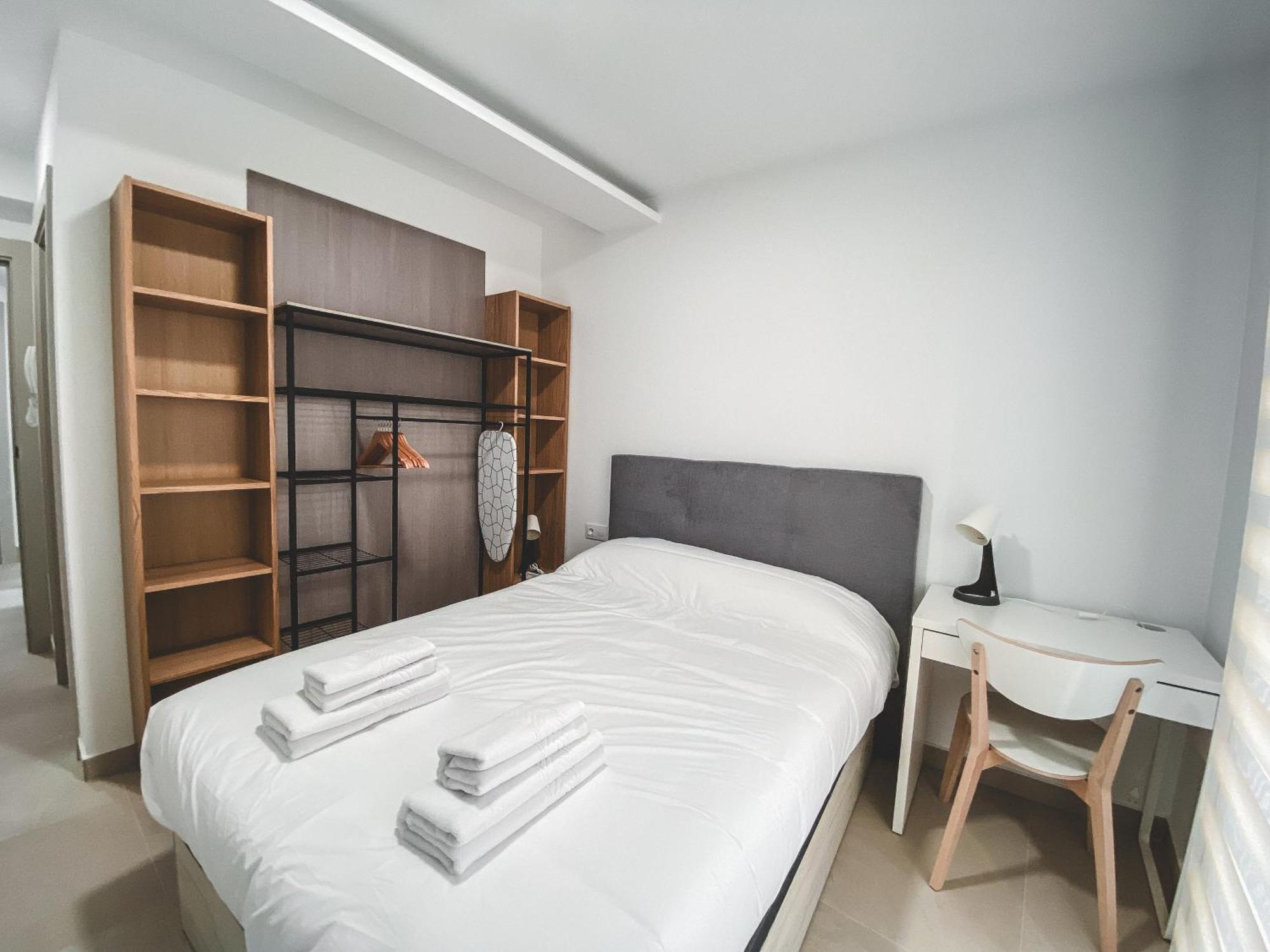 Casa San Juan - Habitaciones Privadas Logroño Extérieur photo